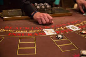 Antarmuka platform coloksg menampilkan pasar sportsbook dan kasino dalam satu tampilan